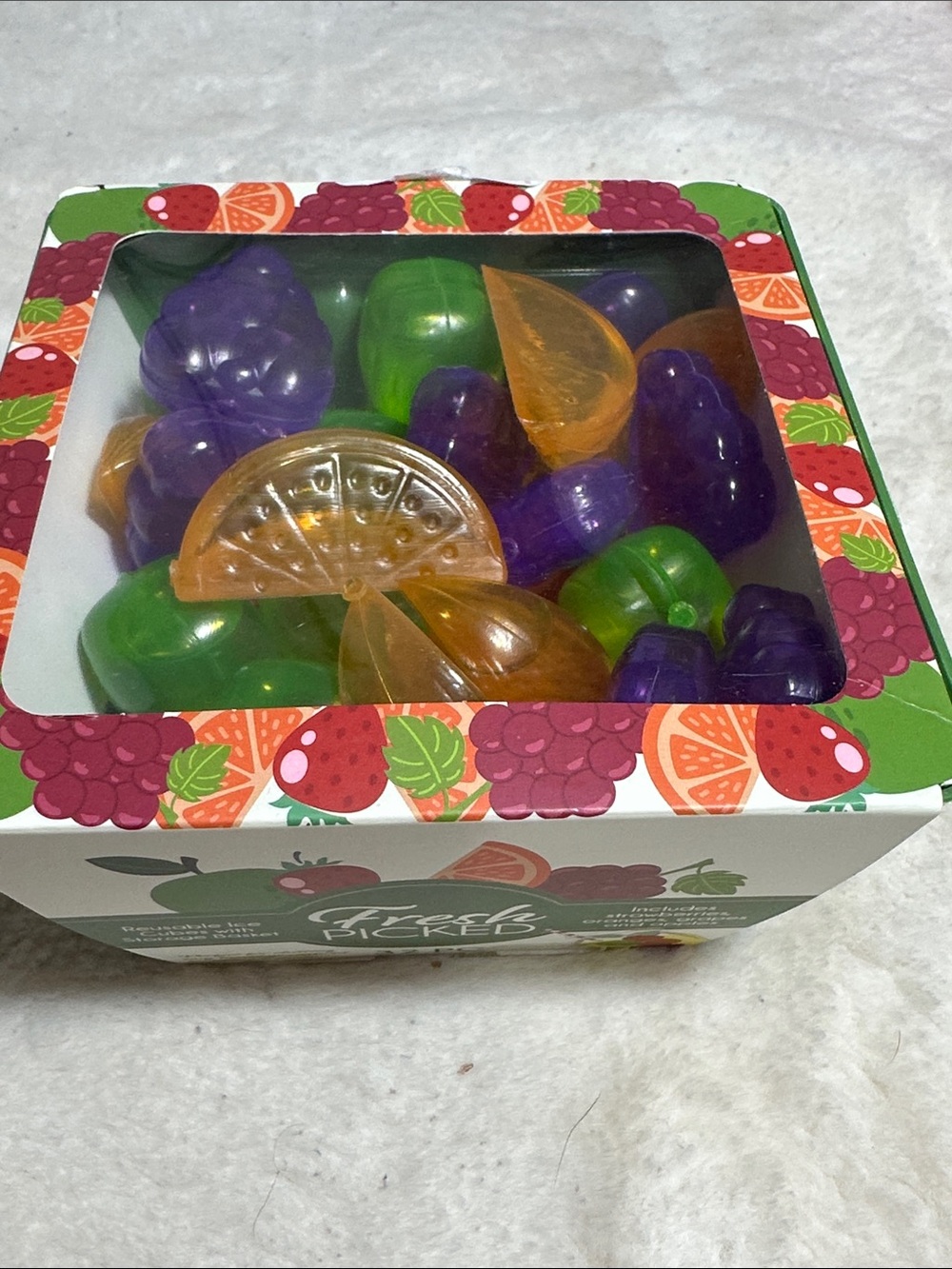 Berry fruit reusable ice cubes with storage basket